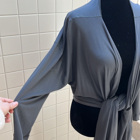 Dark gray wrap top - Picture 5 of 8